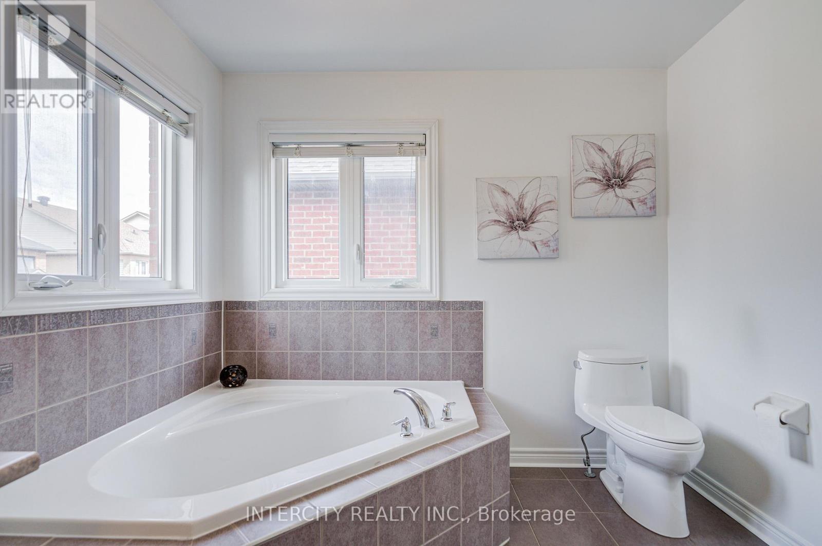 86 PRINCESS DIANA DRIVE - 45