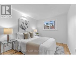 8 - 16 Woodglen Way, Markham, ON L3R3A8 Photo 17
