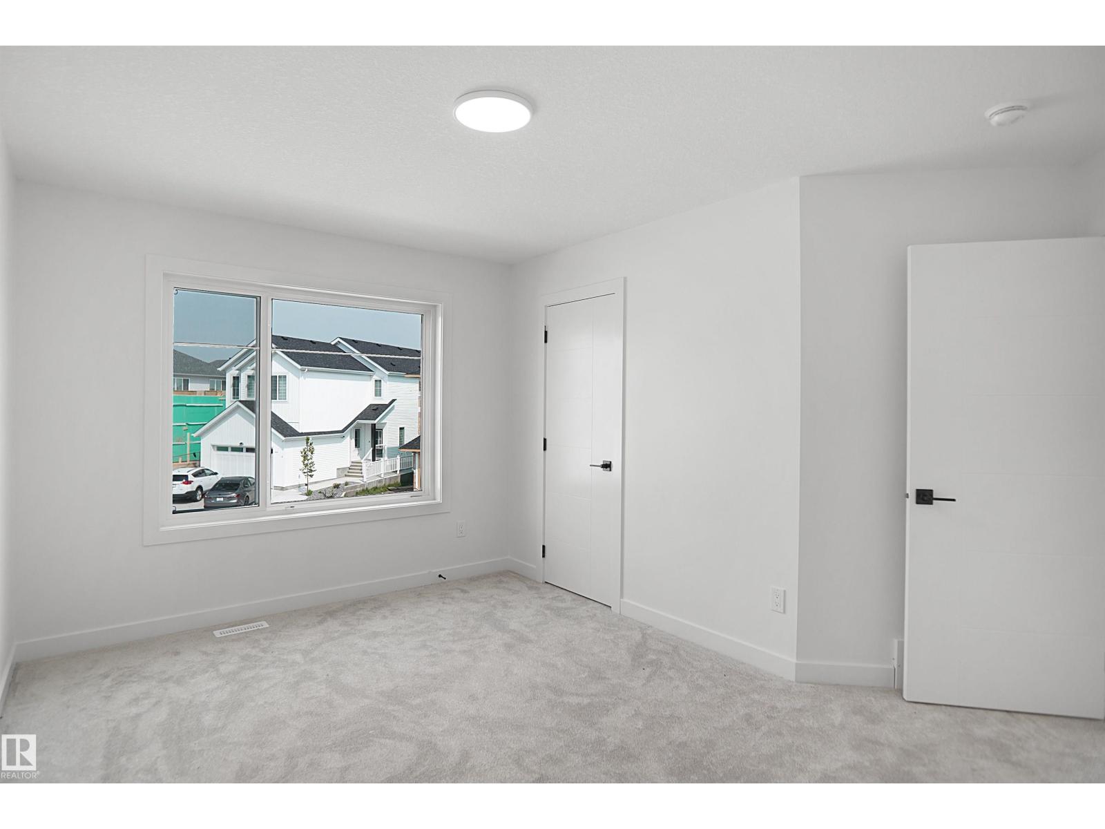 17040 47 ST NW - Image 38