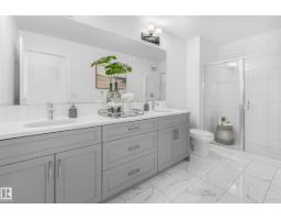 1424 Cristall Pl Sw, Edmonton, AB T6W5S9 Photo 11