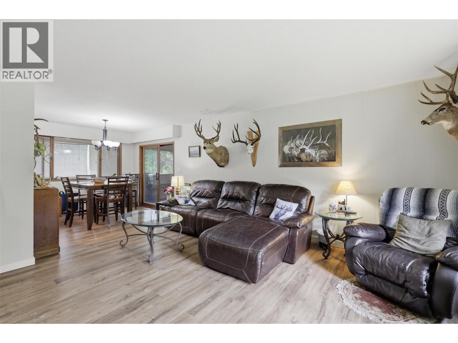 216 MCLURE FERRY Road - 8