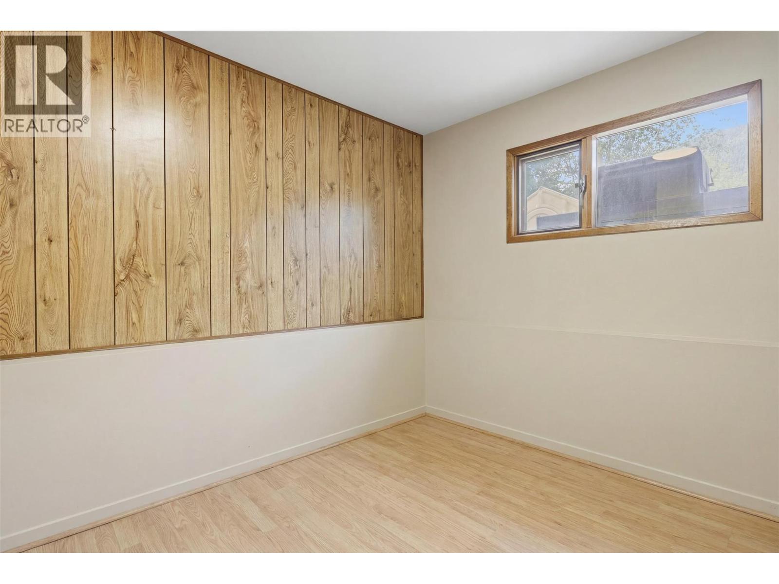 216 MCLURE FERRY Road - 40