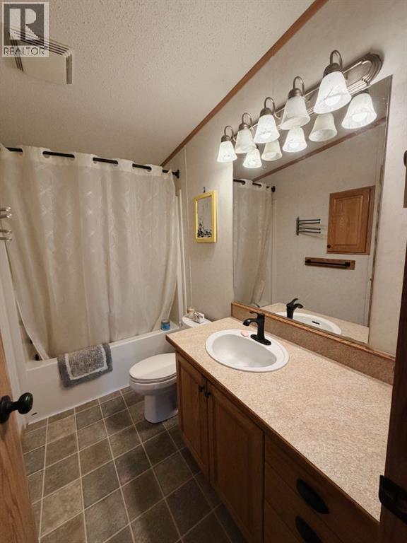 4142 Township Road 290 - Image 40