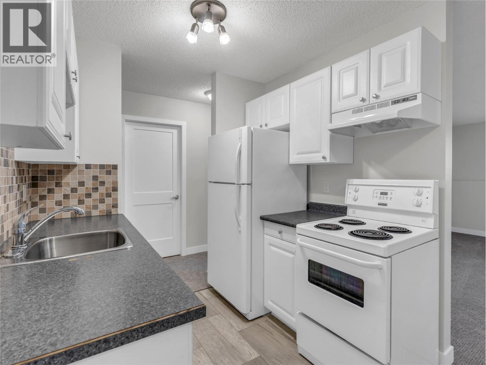 #105 110 SKAHA Place - 5