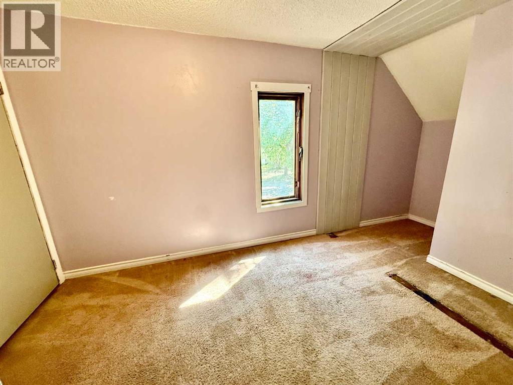 5228 48 Street - Image 11