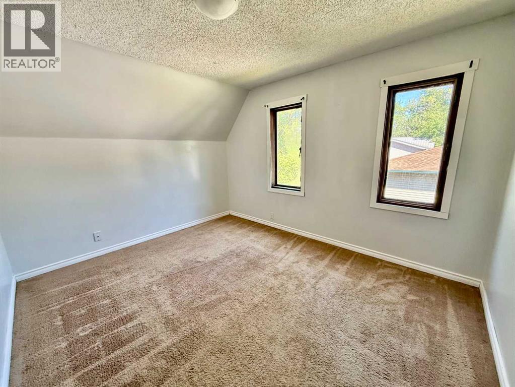 5228 48 Street - Image 14