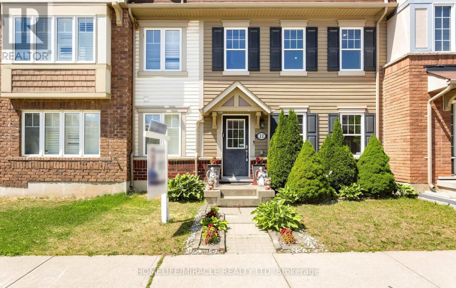 22 CROSSBILL ROAD - 4