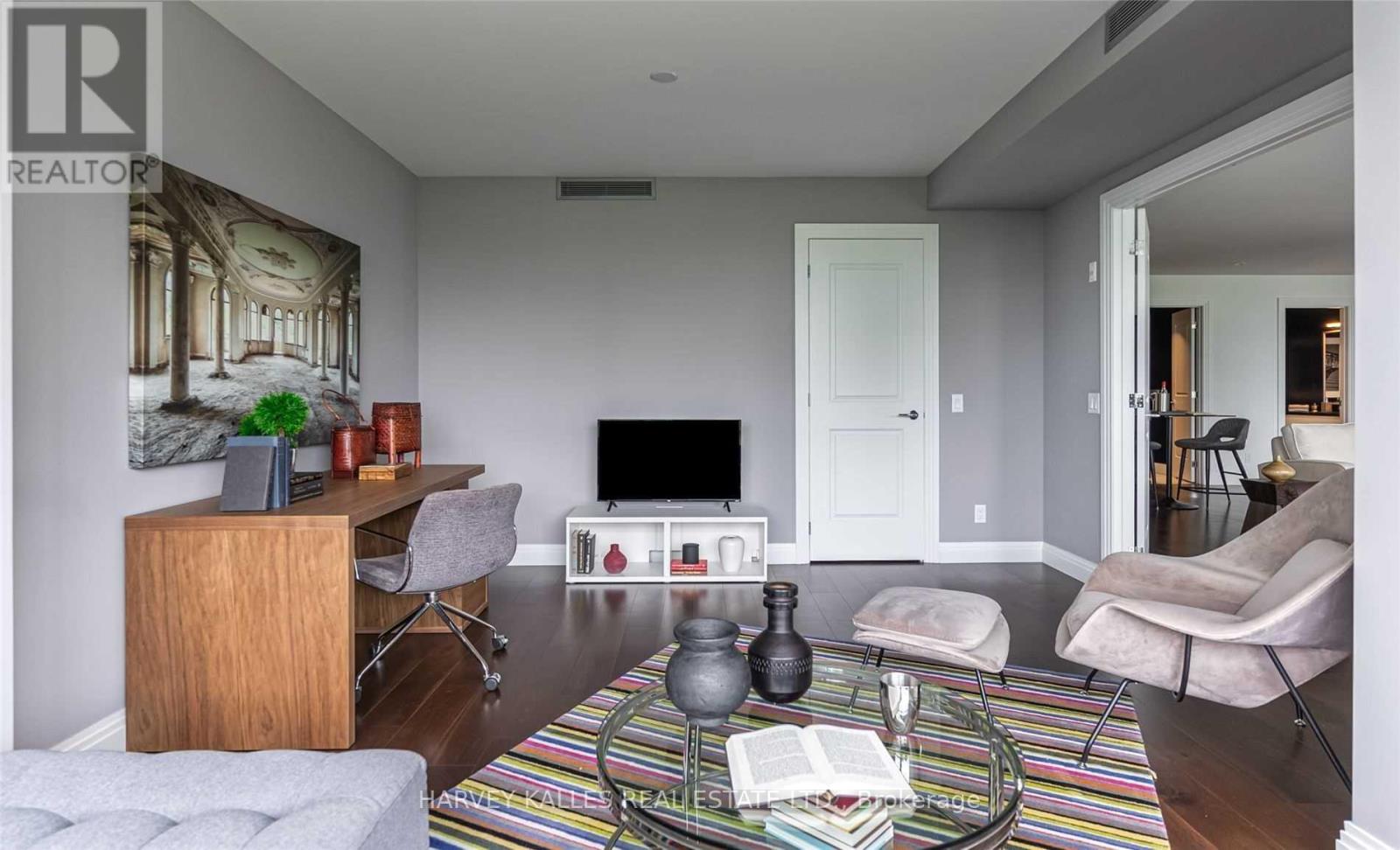 #320 1 BENVENUTO PLACE - Image 17