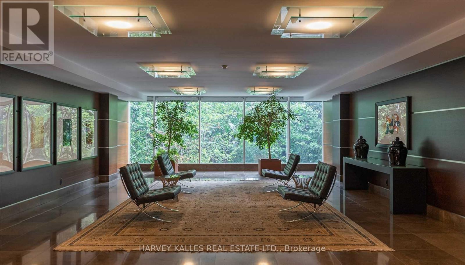#320 1 BENVENUTO PLACE - Image 31