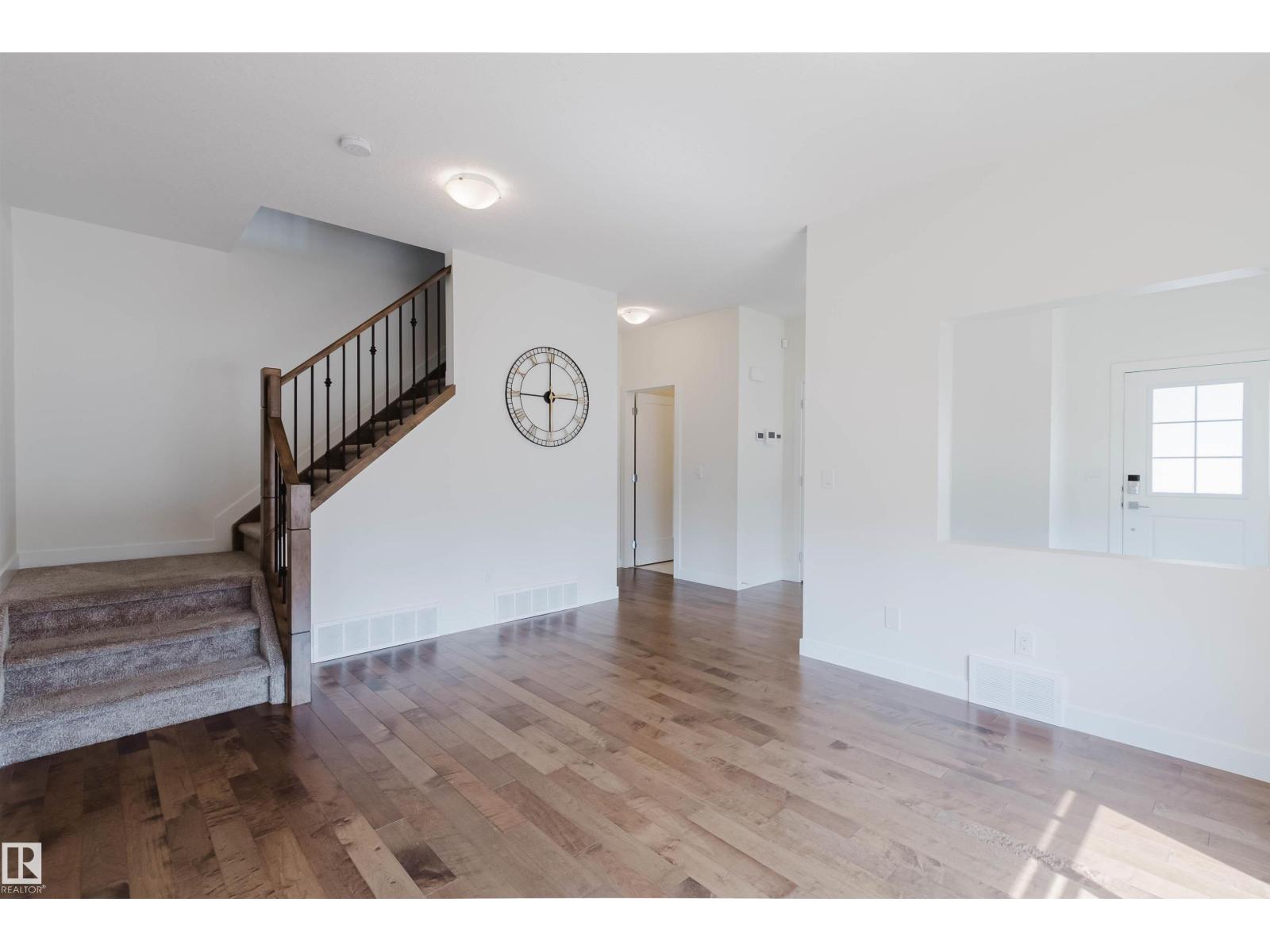 1504 AINSLIE PL SW - Image 5