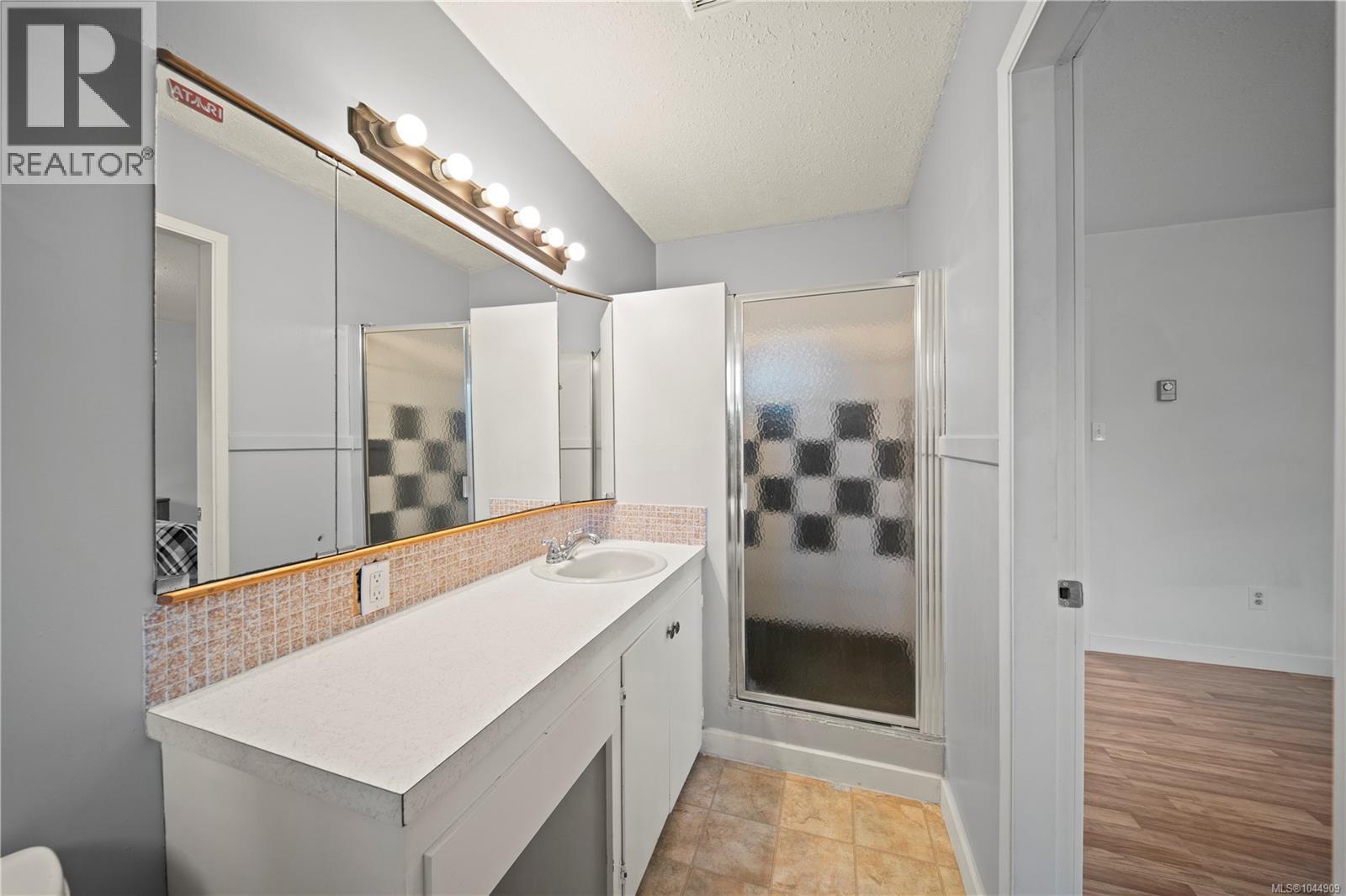 5188 Maureen Way - Image 19