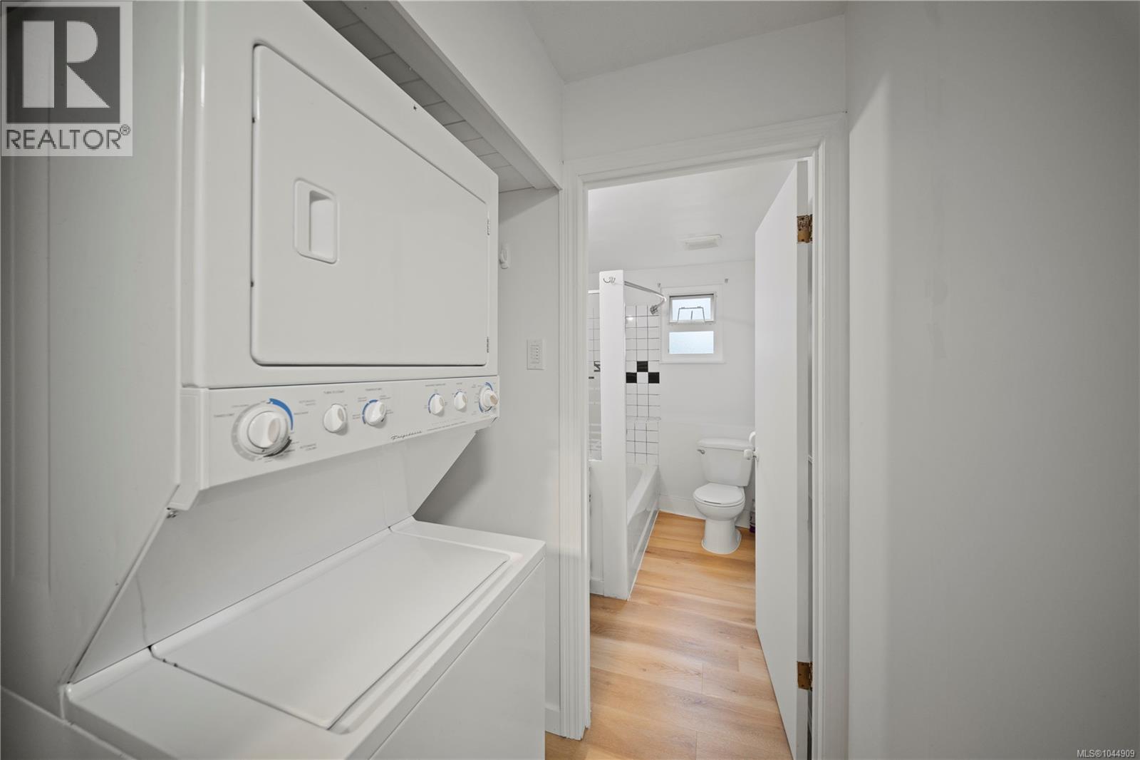 5188 Maureen Way - Image 39
