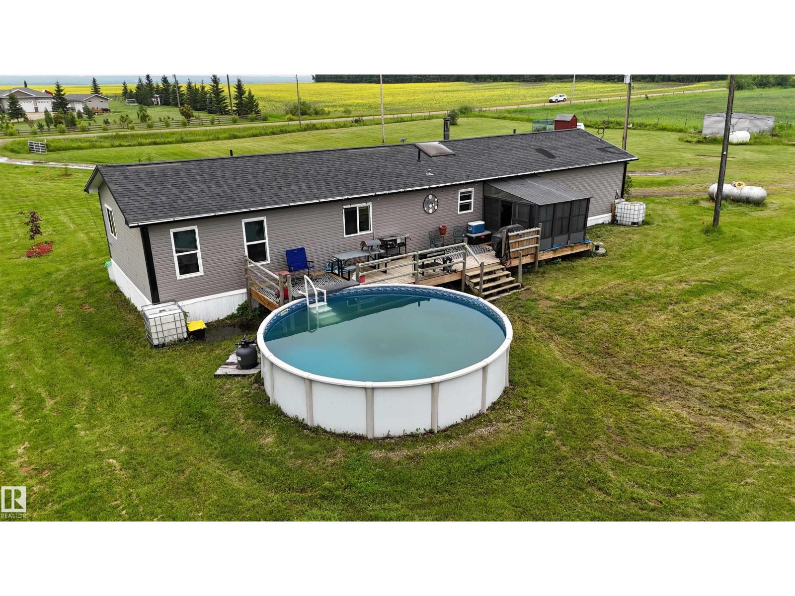 27418 TWP ROAD 552