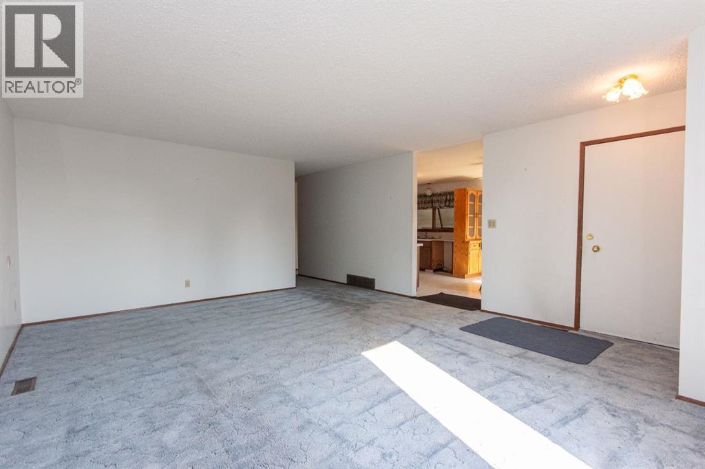 1910 26 Avenue - Image 4