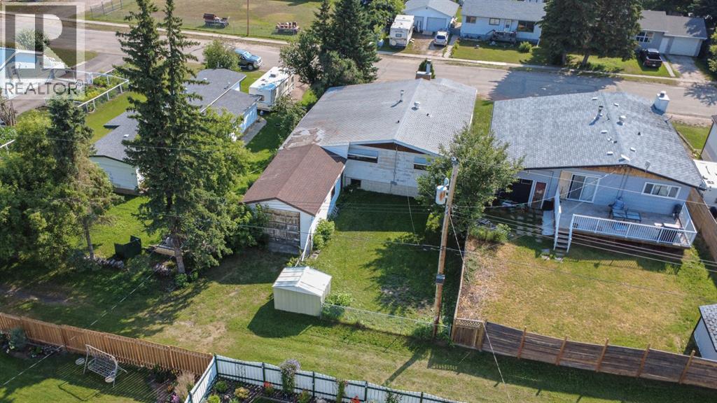 1910 26 Avenue - Image 40
