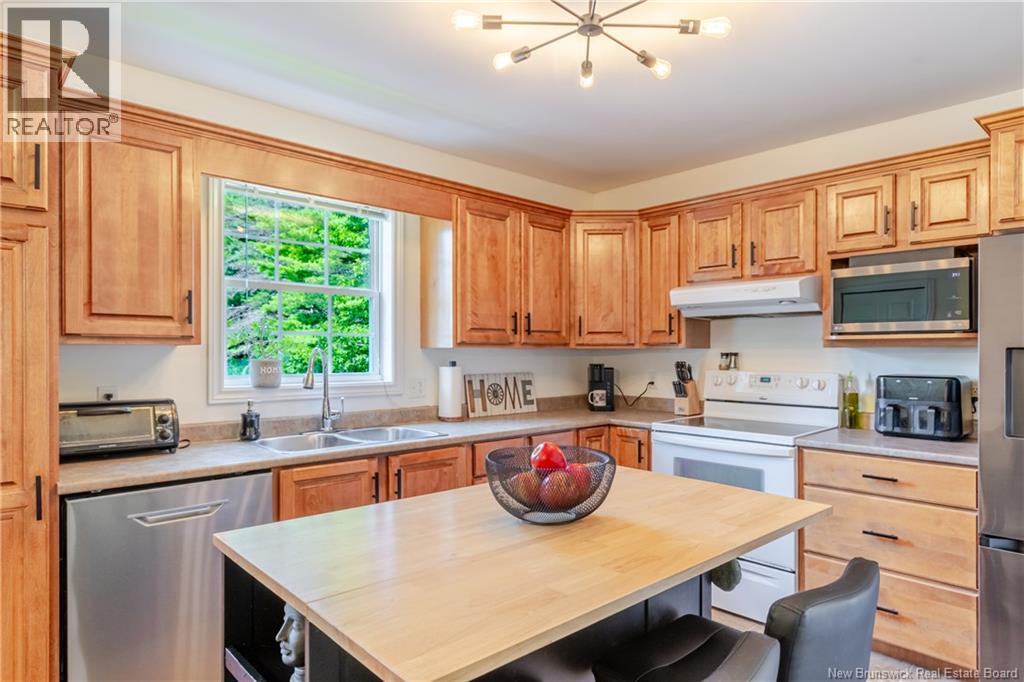 #9 175 Riverside Drive - 14