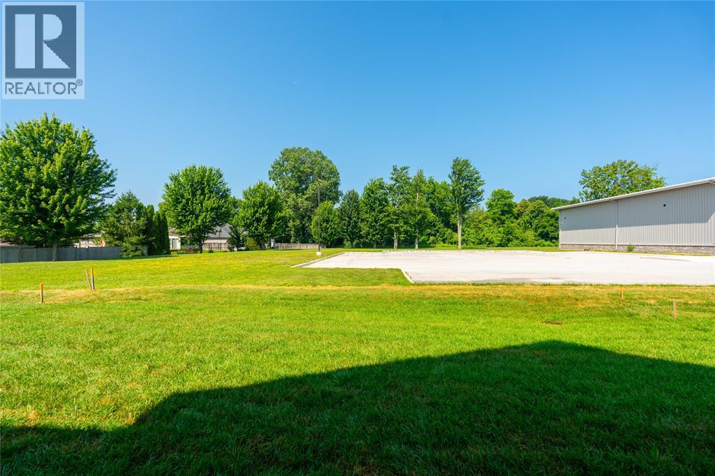 2056 MARION AVENUE - 34