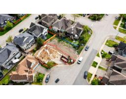 7340 196 Street, Langley, BC V2Y3C3 Photo 9