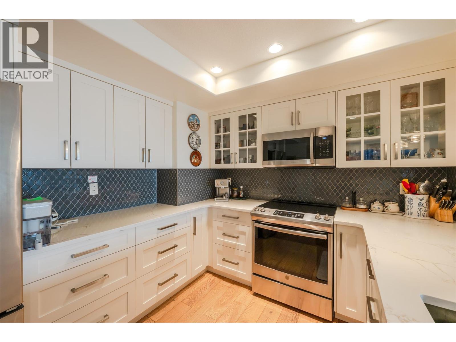 #901 2125 Atkinson Street - 14