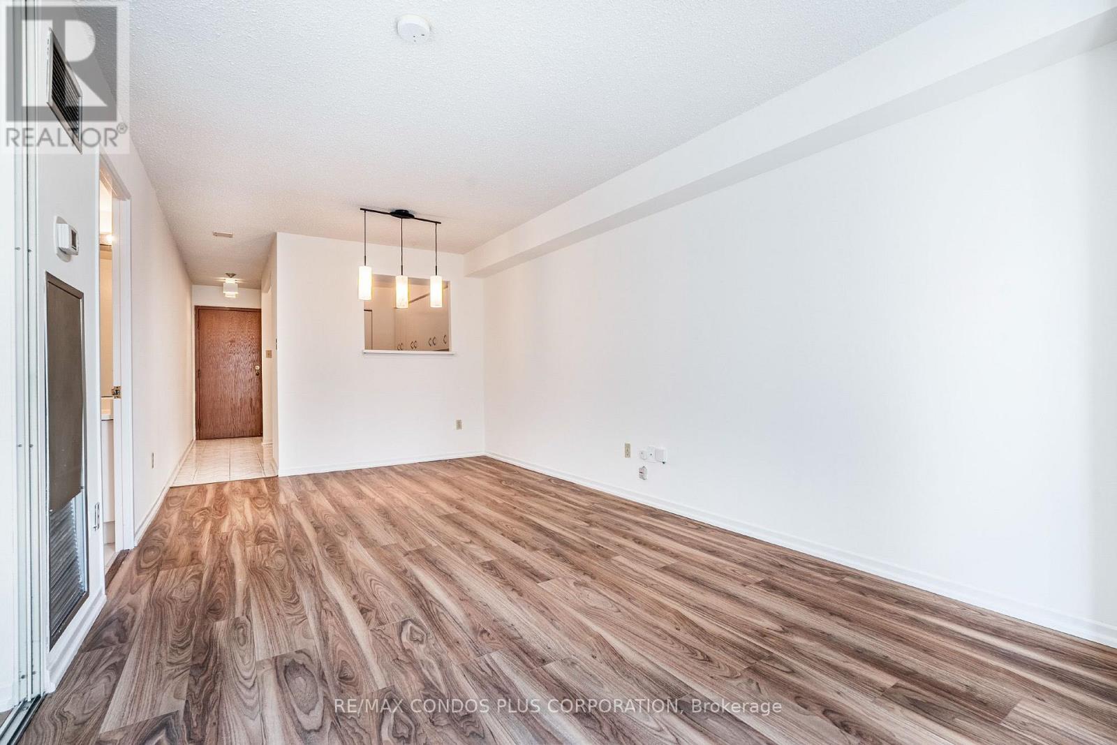 #1811 44 ST JOSEPH STREET - 18