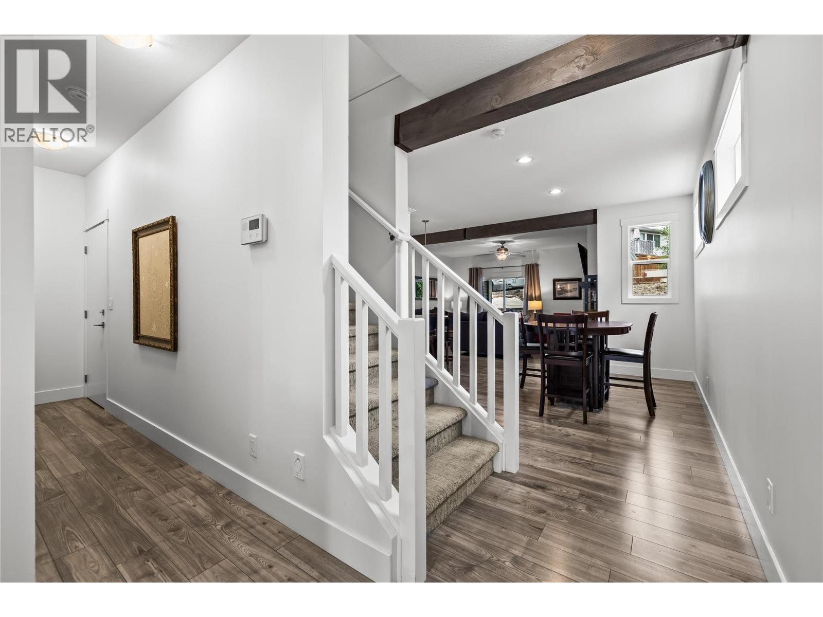 827 Juniper Road - Image 17
