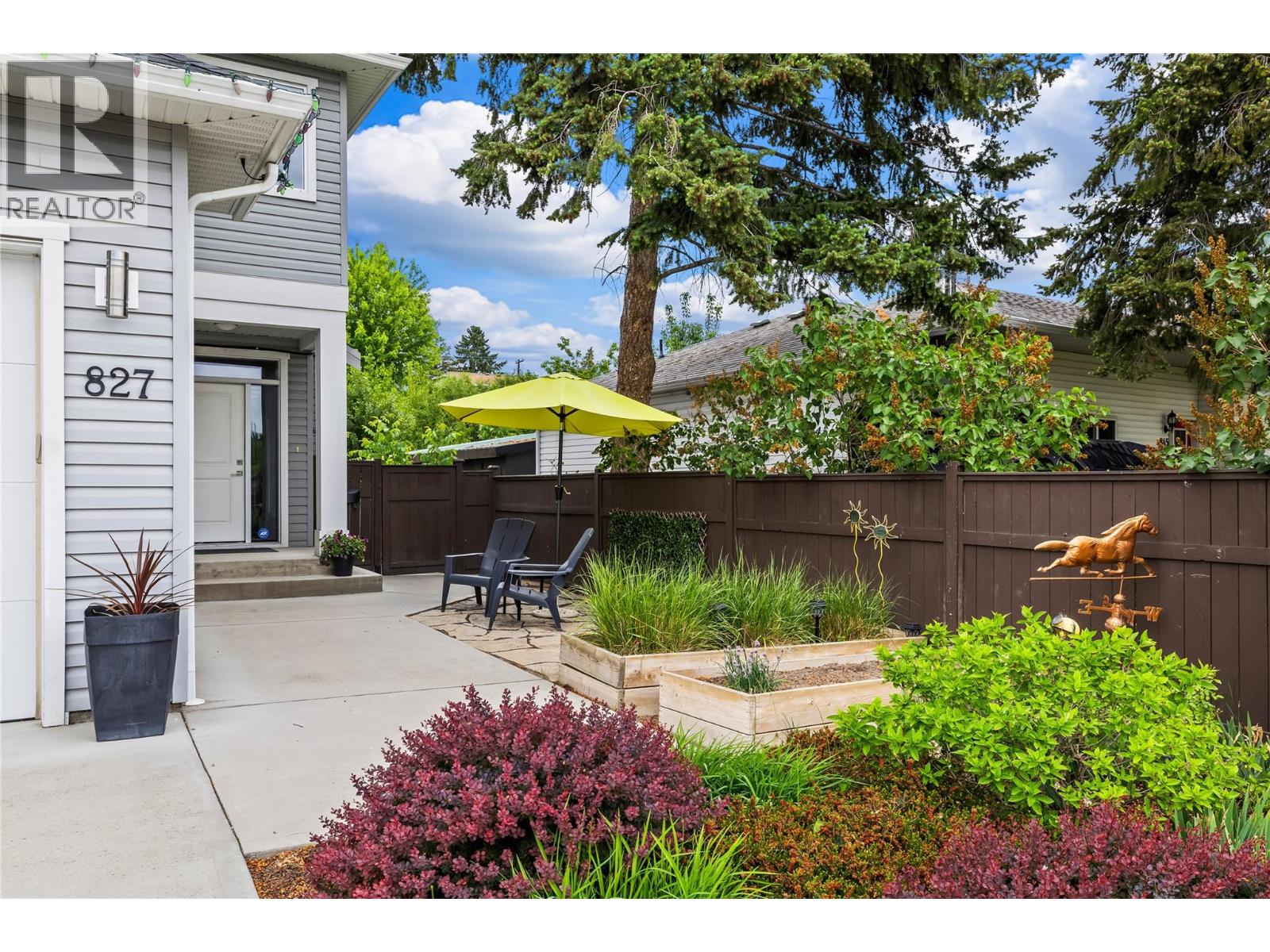827 Juniper Road - 3