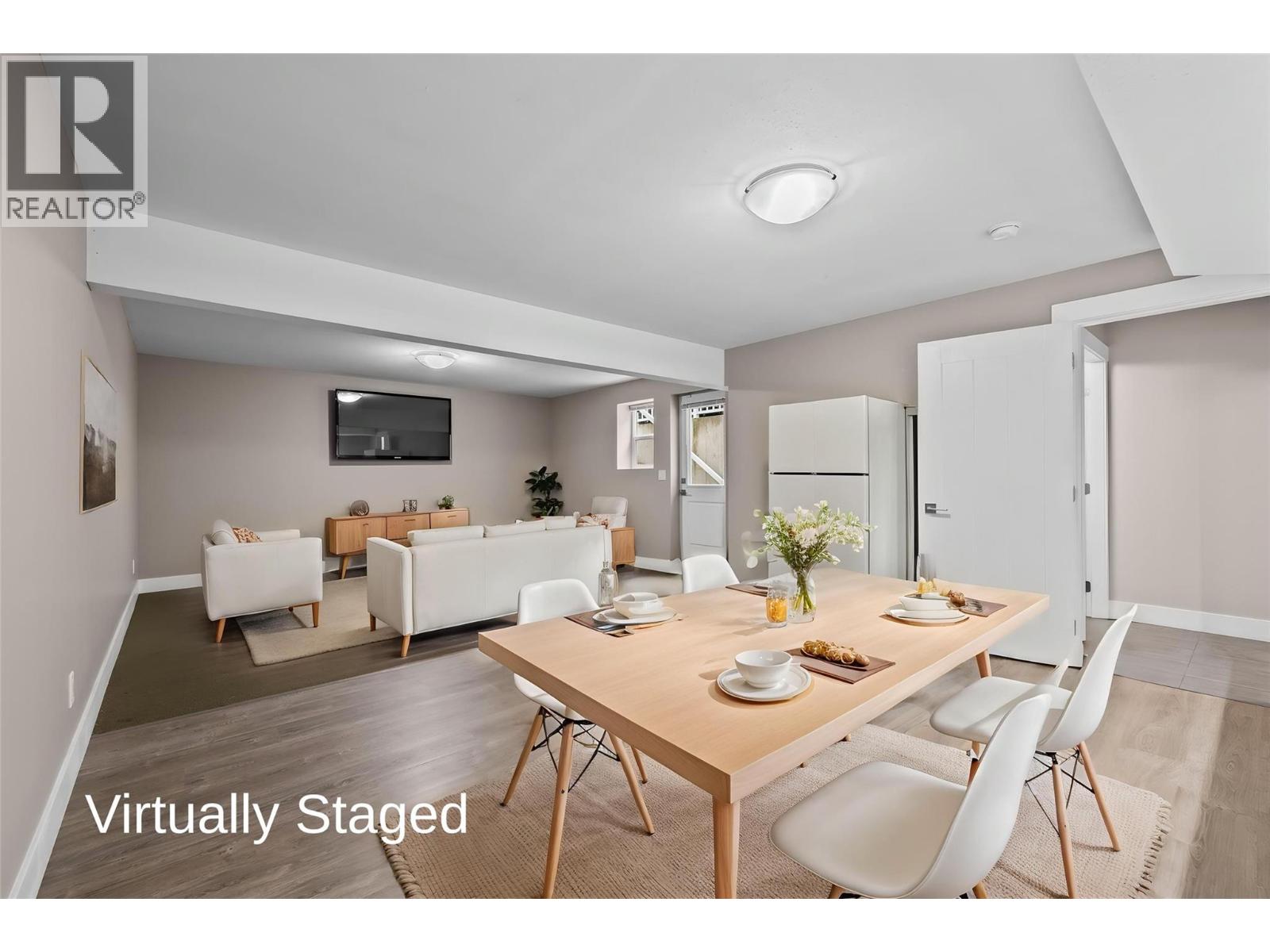 827 Juniper Road - Image 37
