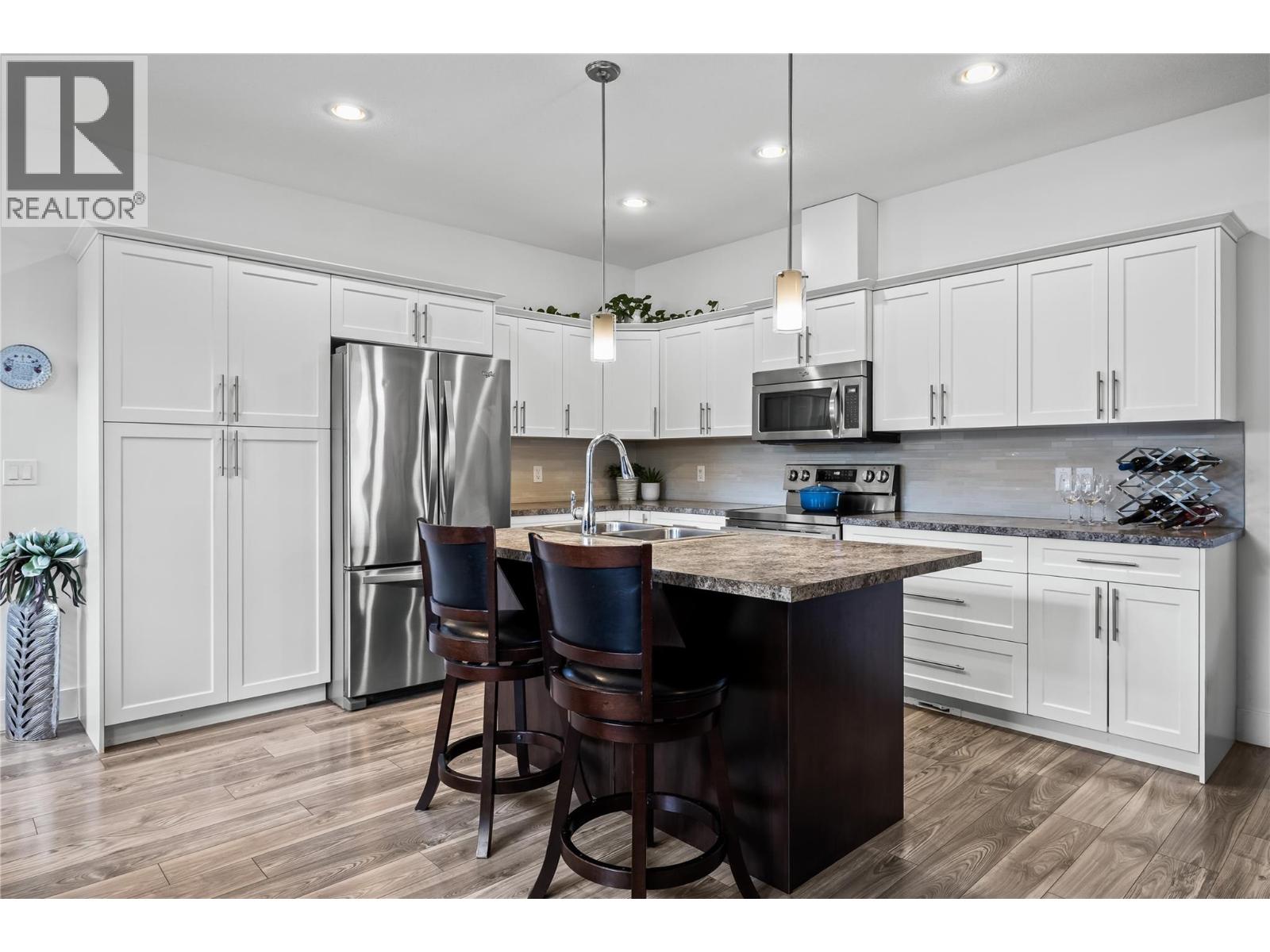 827 Juniper Road - 5