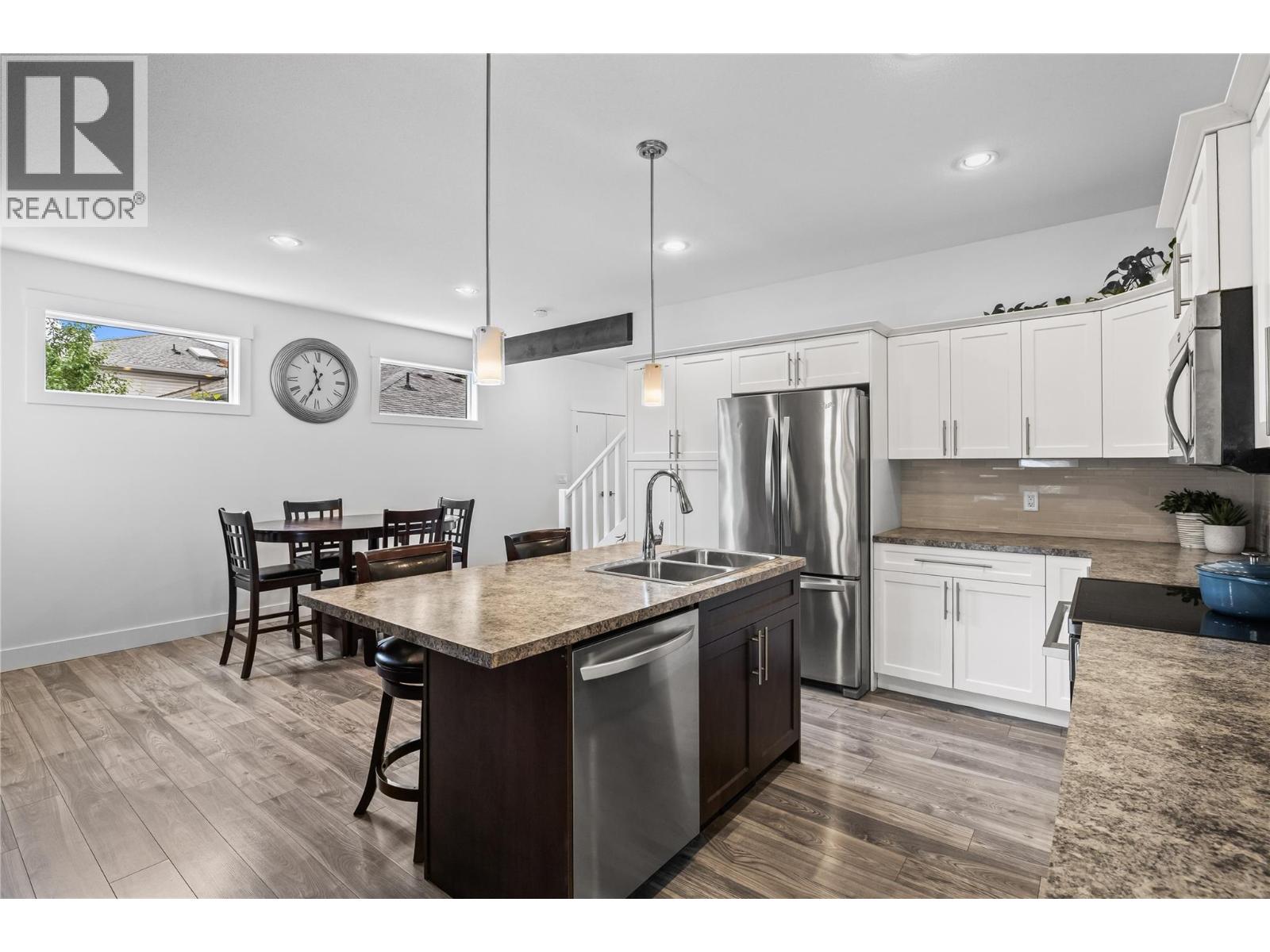 827 Juniper Road - 7
