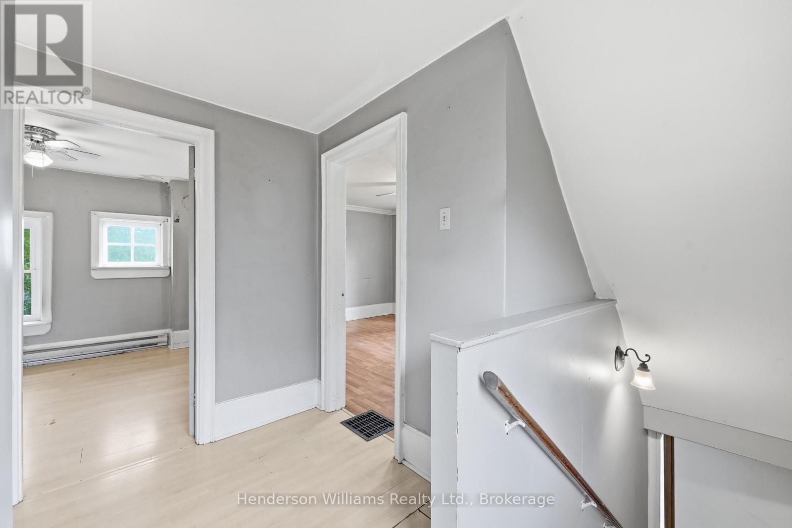 105 PINE STREET - Image 14