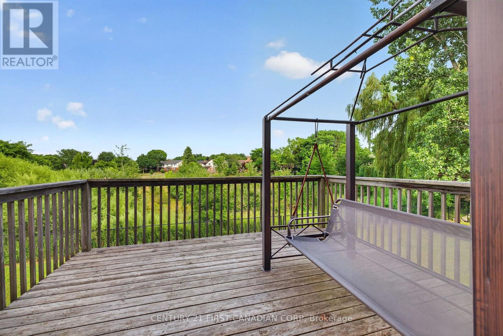 834 TALISMAN CRESCENT - 45