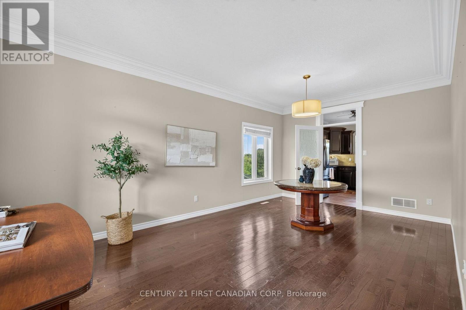 834 TALISMAN CRESCENT - Image 6