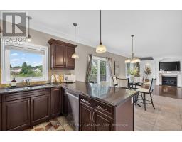 Bathroom - 834 Talisman Crescent, London South, ON N6K0B6 Photo 15
