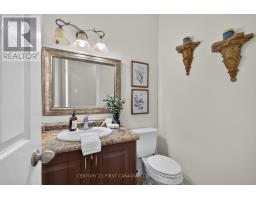 Bathroom - 834 Talisman Crescent, London South, ON N6K0B6 Photo 17