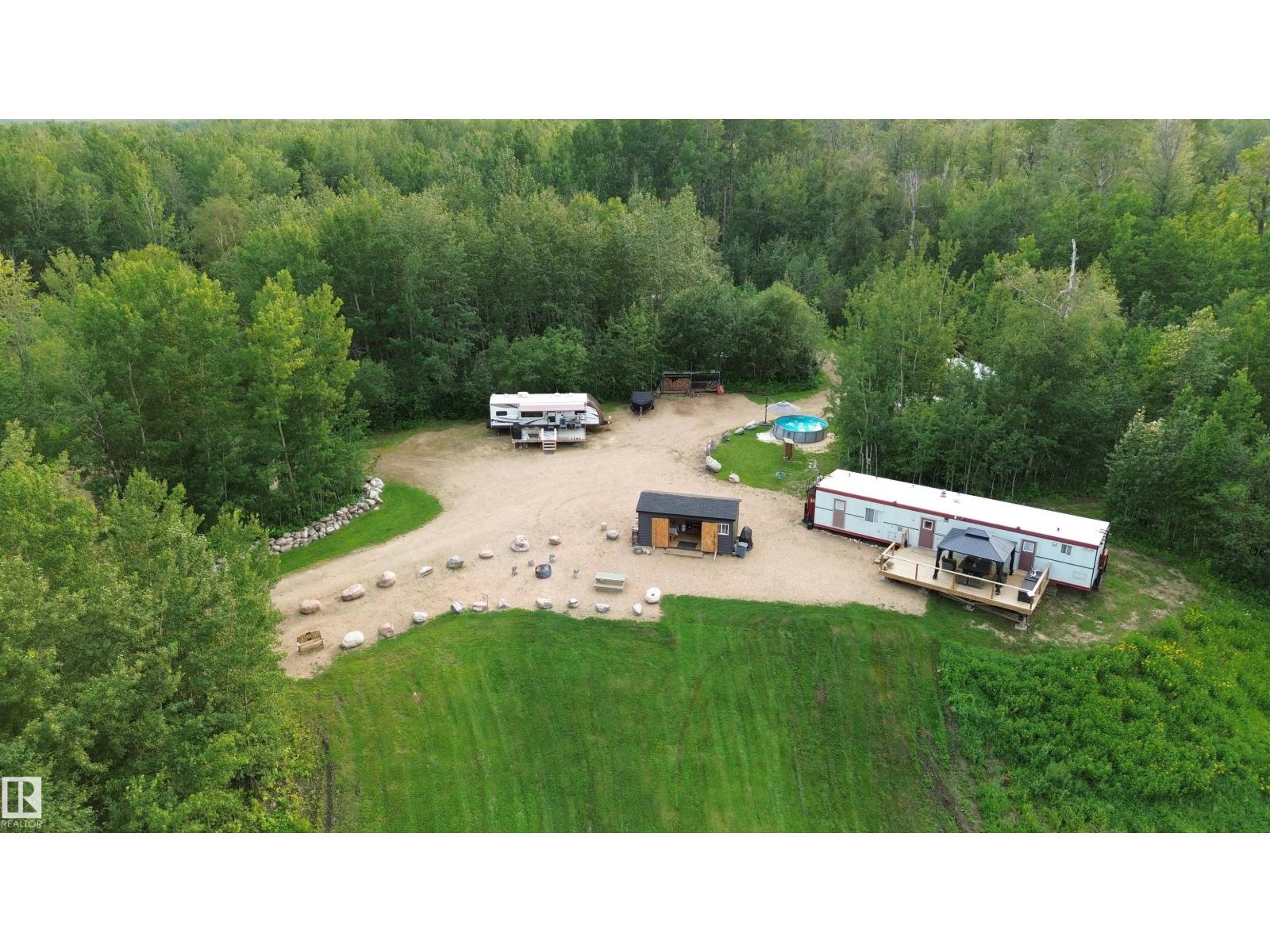 243071 TWP RD 664 - Image 20