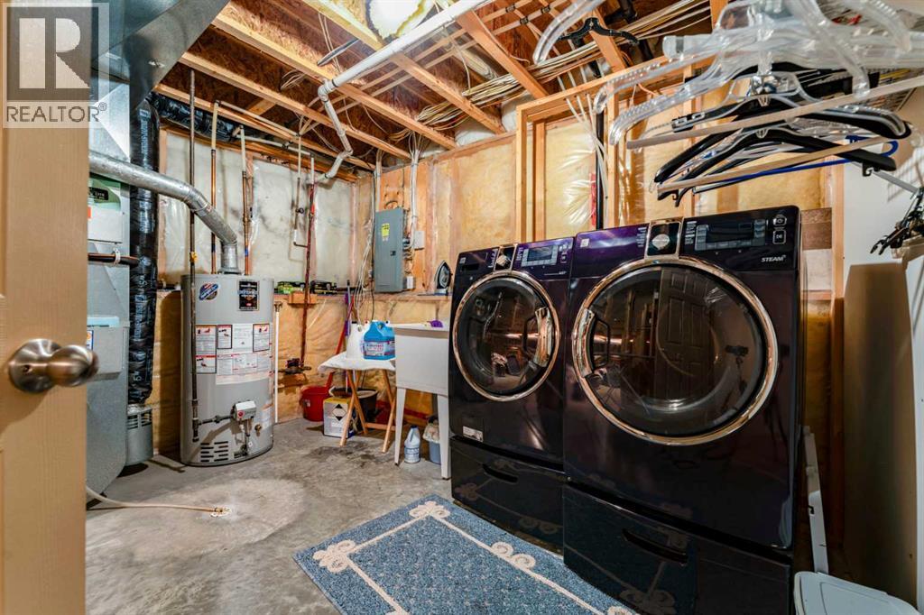 414 Gateway Crescent S - 34
