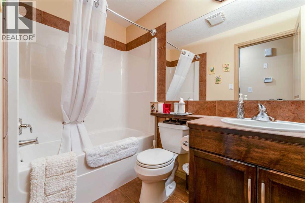 414 Gateway Crescent S - 19