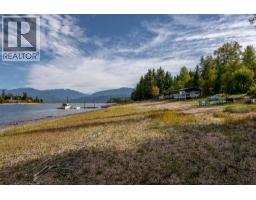 8275 East Procter Road, Procter, BC V0G1C0 Photo 15
