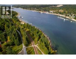 8275 East Procter Road, Procter, BC V0G1C0 Photo 23