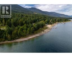 8275 East Procter Road, Procter, BC V0G1C0 Photo 31