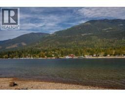 8275 East Procter Road, Procter, BC V0G1C0 Photo 16