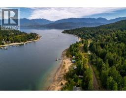 8275 East Procter Road, Procter, BC V0G1C0 Photo 29
