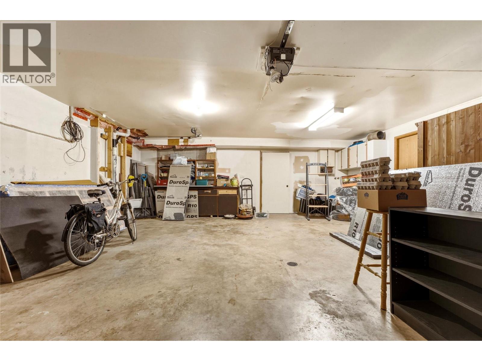 8905 Russet Drive, Vernon