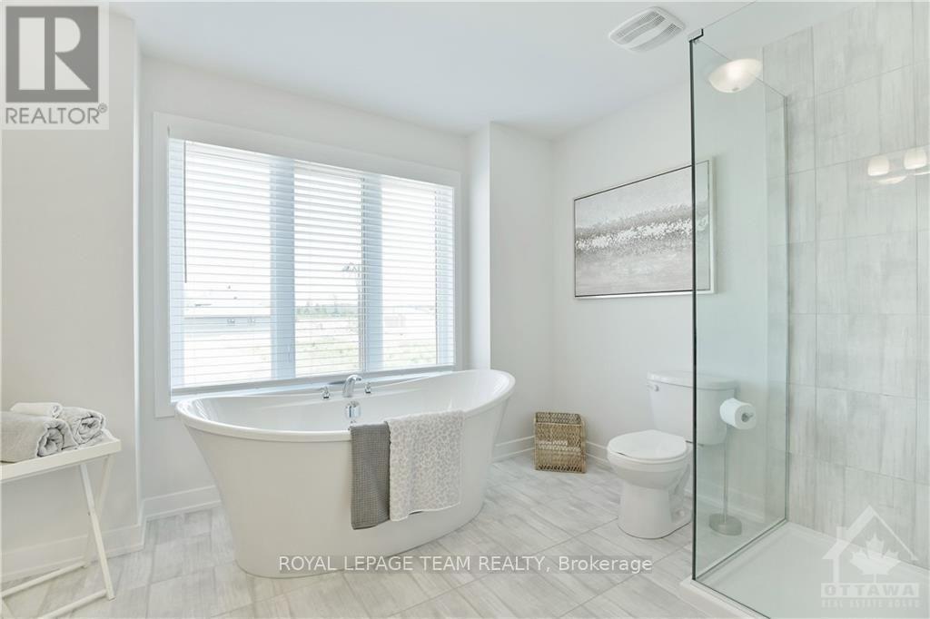4 Bed, 3 Bath House for Rent in Ottawa – 54 REYNARD CRESCENT, Ottawa – MLS# X13636576 - Image 21