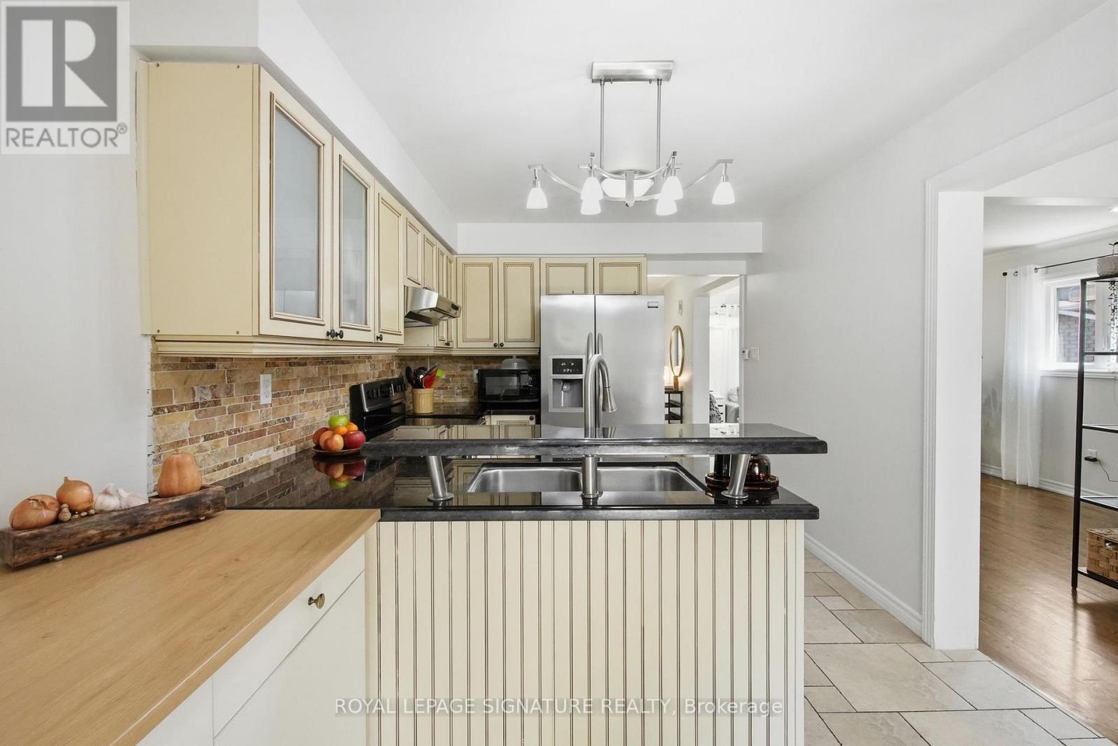 1154 BEAVER VALLEY CRESCENT - 17