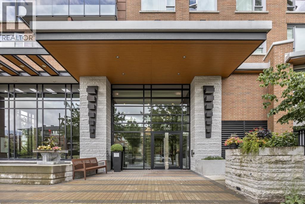 2404 3100 WINDSOR GATE