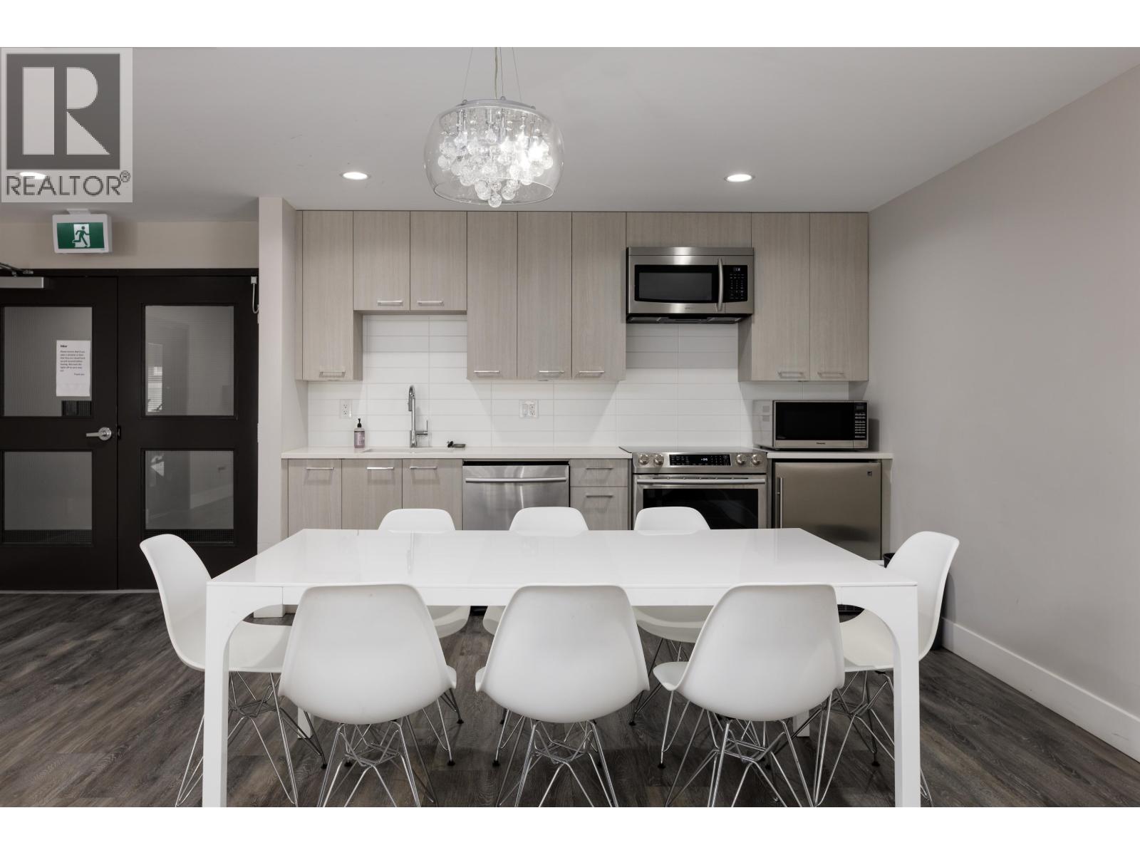 122 4690 HAWK LANE, Tsawwassen