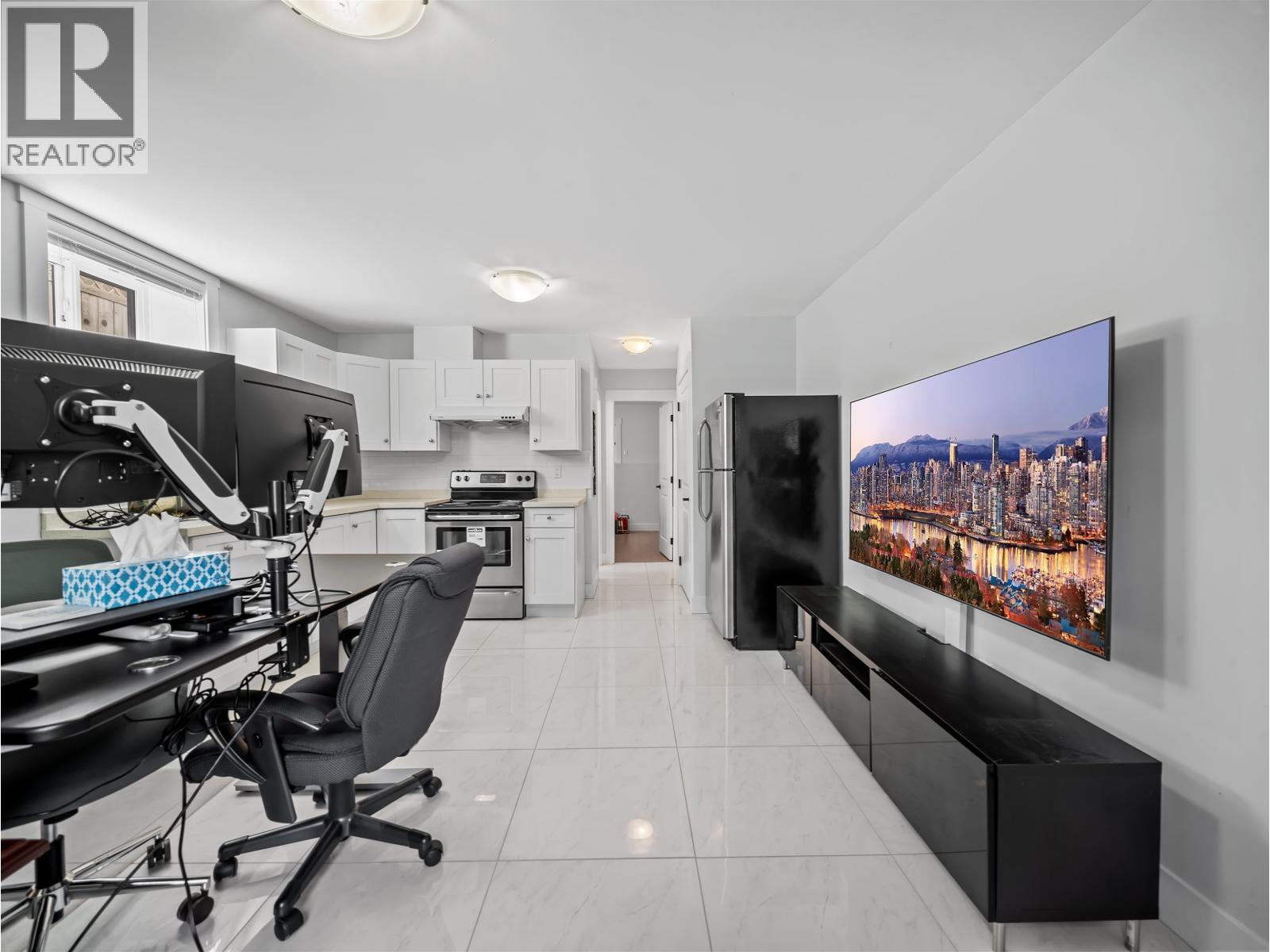 Thumbnail 32
