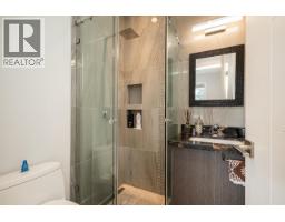 4365 Mountain Highway, North Vancouver, BC V7K2K3 Photo 14