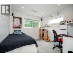 4365 Mountain Highway, North Vancouver, BC V7K2K3 Photo 21
